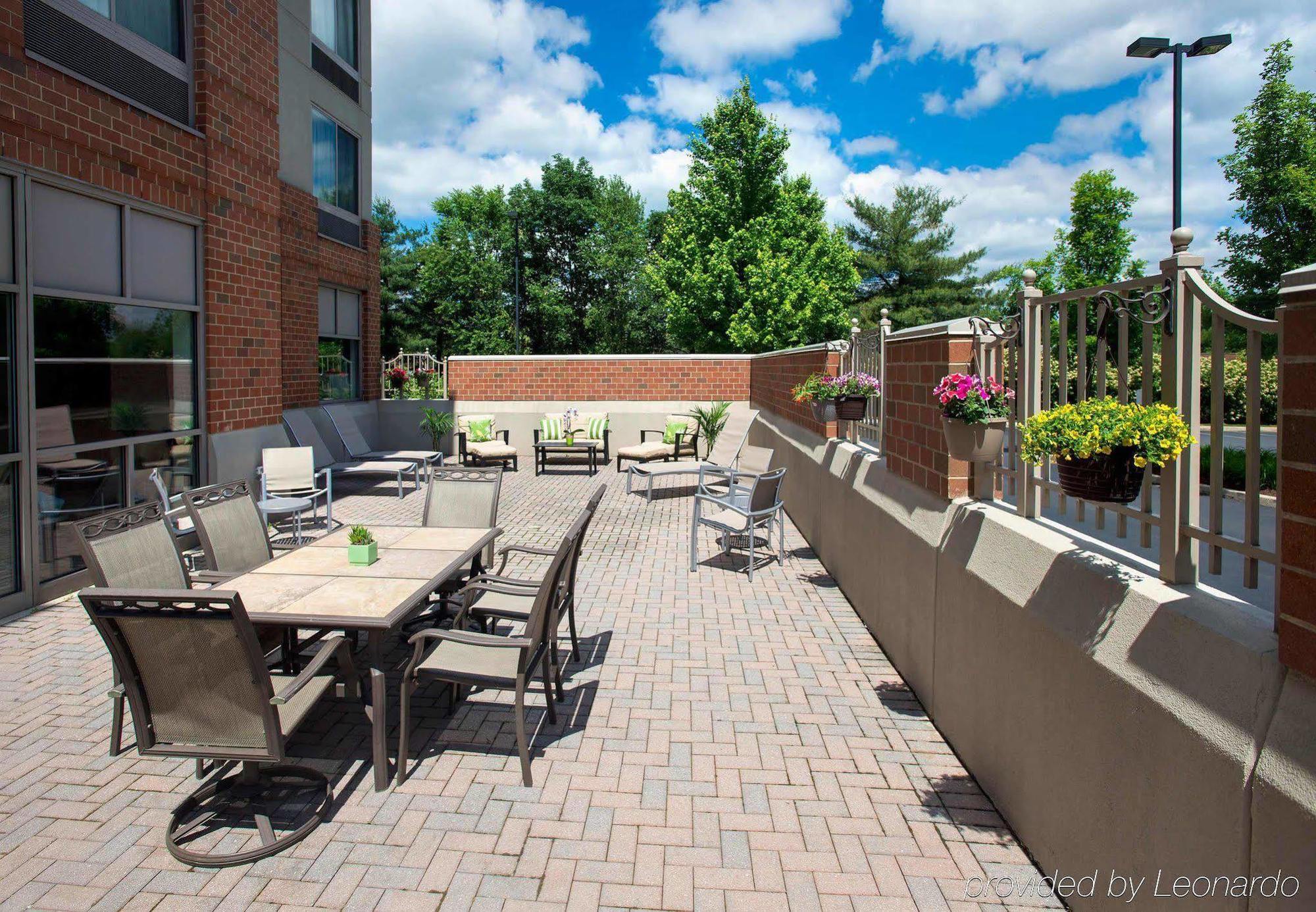 Springhill Suites By Marriott Philadelphia Віллоу-Ґров Екстер'єр фото